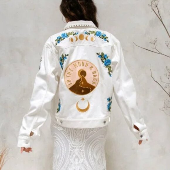 Rue de Seine Denim "To The Moon & Back" Jacket White Size Medium NWOT